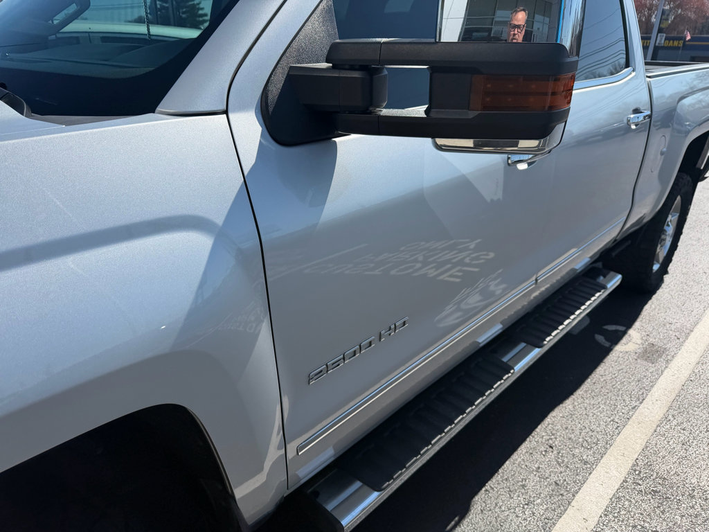 Used 2016 Chevrolet Silverado 2500 LTZ w/ Duramax Plus Package image 4