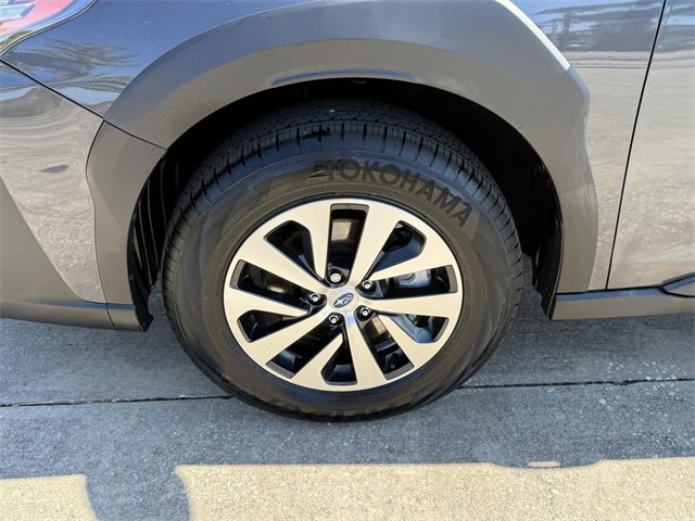 Used 2024 Subaru Outback Premium image 25