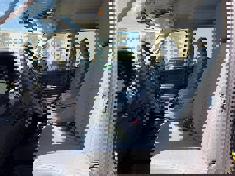 Used 2018 RAM 2500 Tradesman w/ Chrome Appearance Group image 12