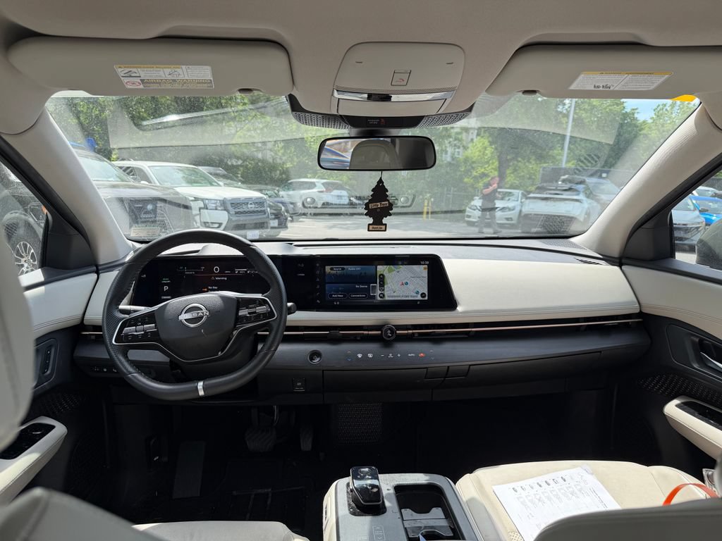 Certified 2023 Nissan Ariya FWD image 5