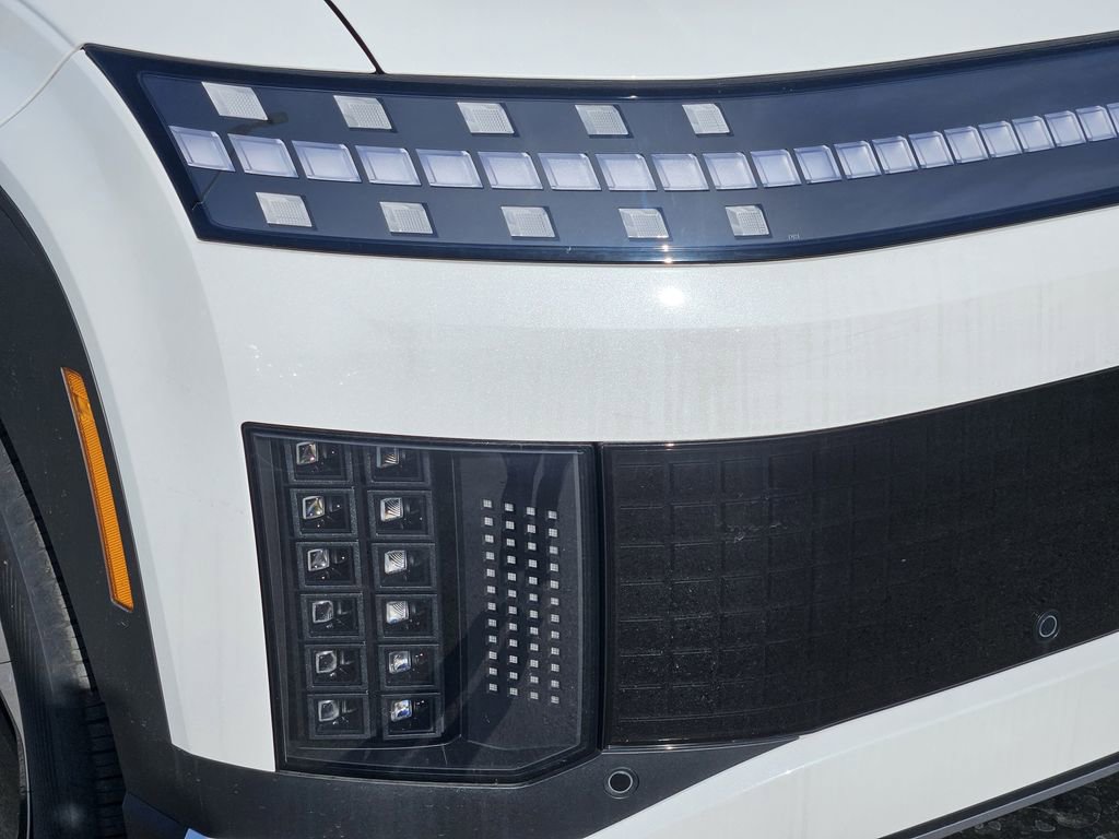 New 2026 Hyundai Ioniq 9 SE image 8