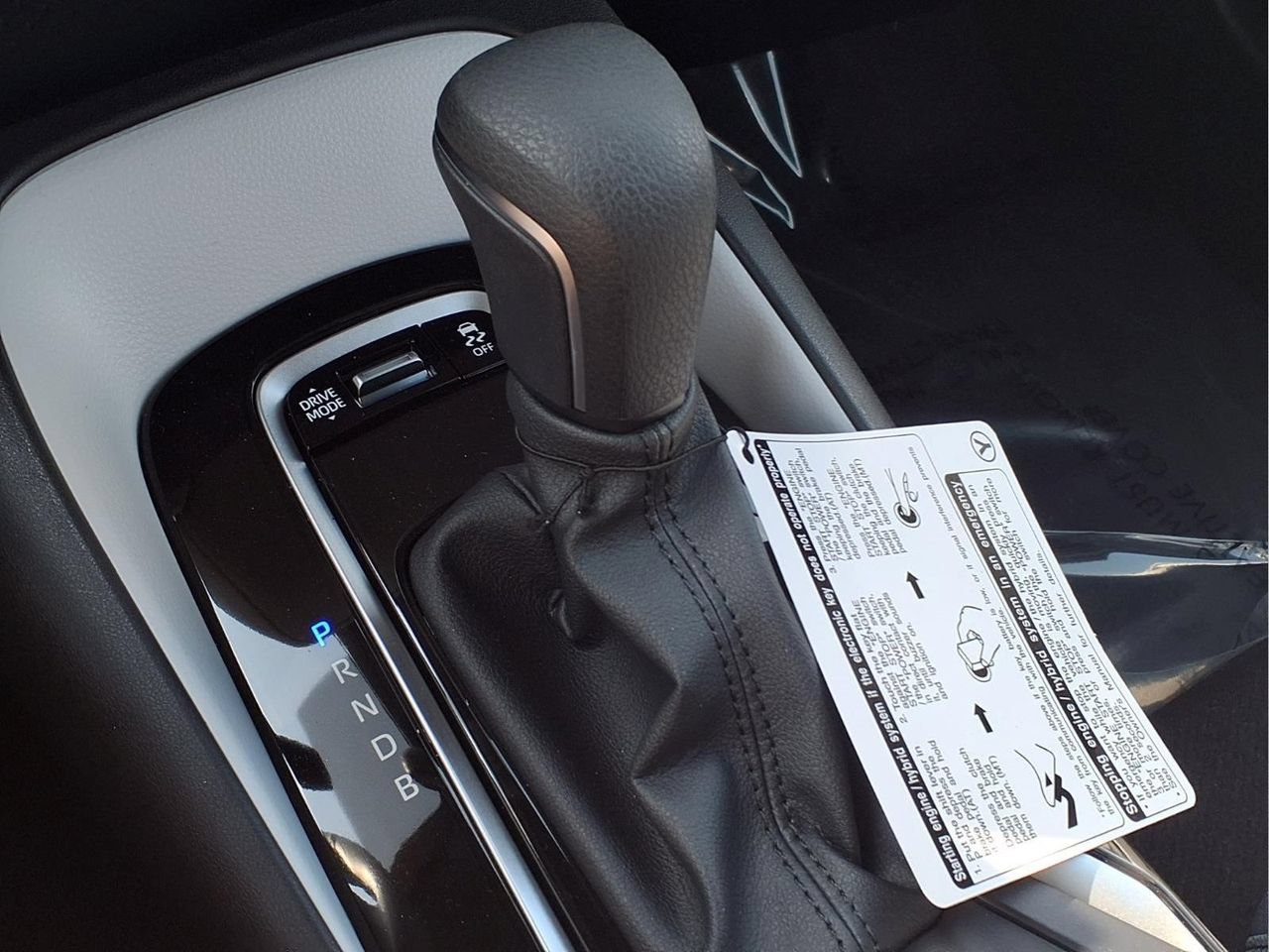 Used 2026 Toyota Corolla SE FWD image 18