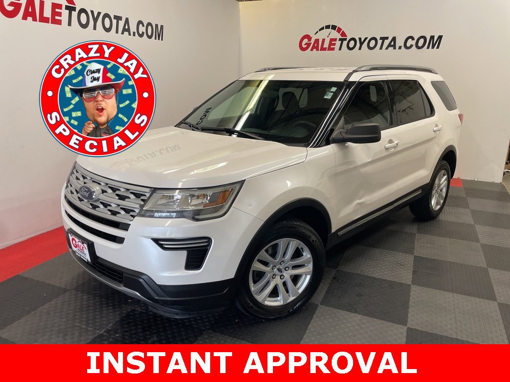 Used 2019 Ford Explorer XLT image 1