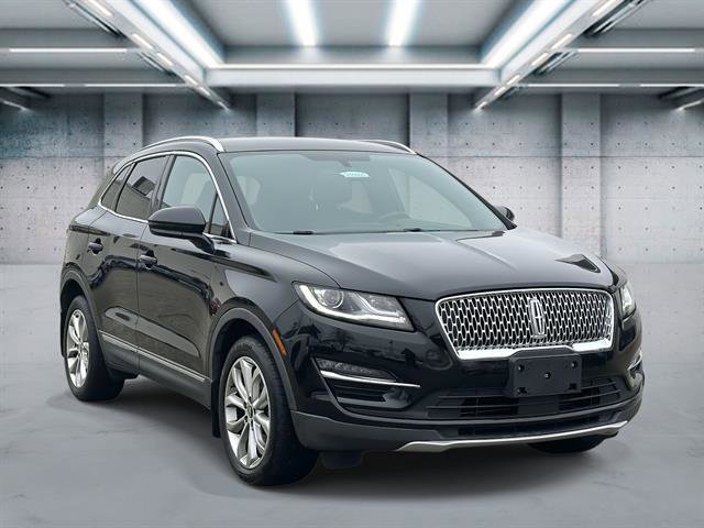 Used 2019 Lincoln MKC Select w/ Select Plus Package AWD/4WD image 2