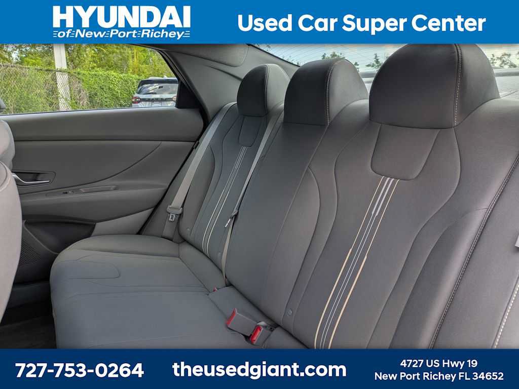 Certified 2024 Hyundai Elantra SEL FWD image 13