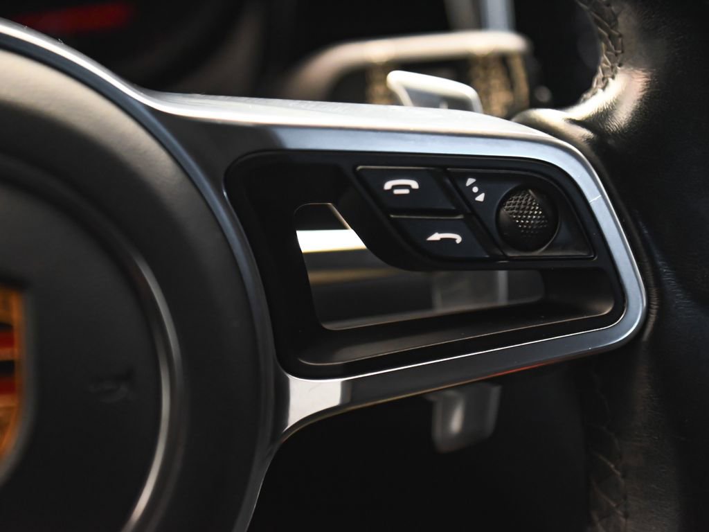 Used 2021 Porsche Macan S image 29