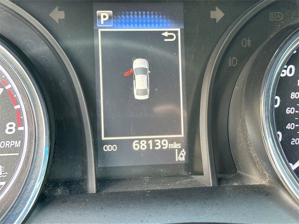 Used 2020 Toyota Camry LE image 12