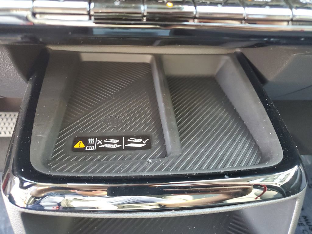 New 2027 Chevrolet Bolt RS w/ Technology Package FWD image 25