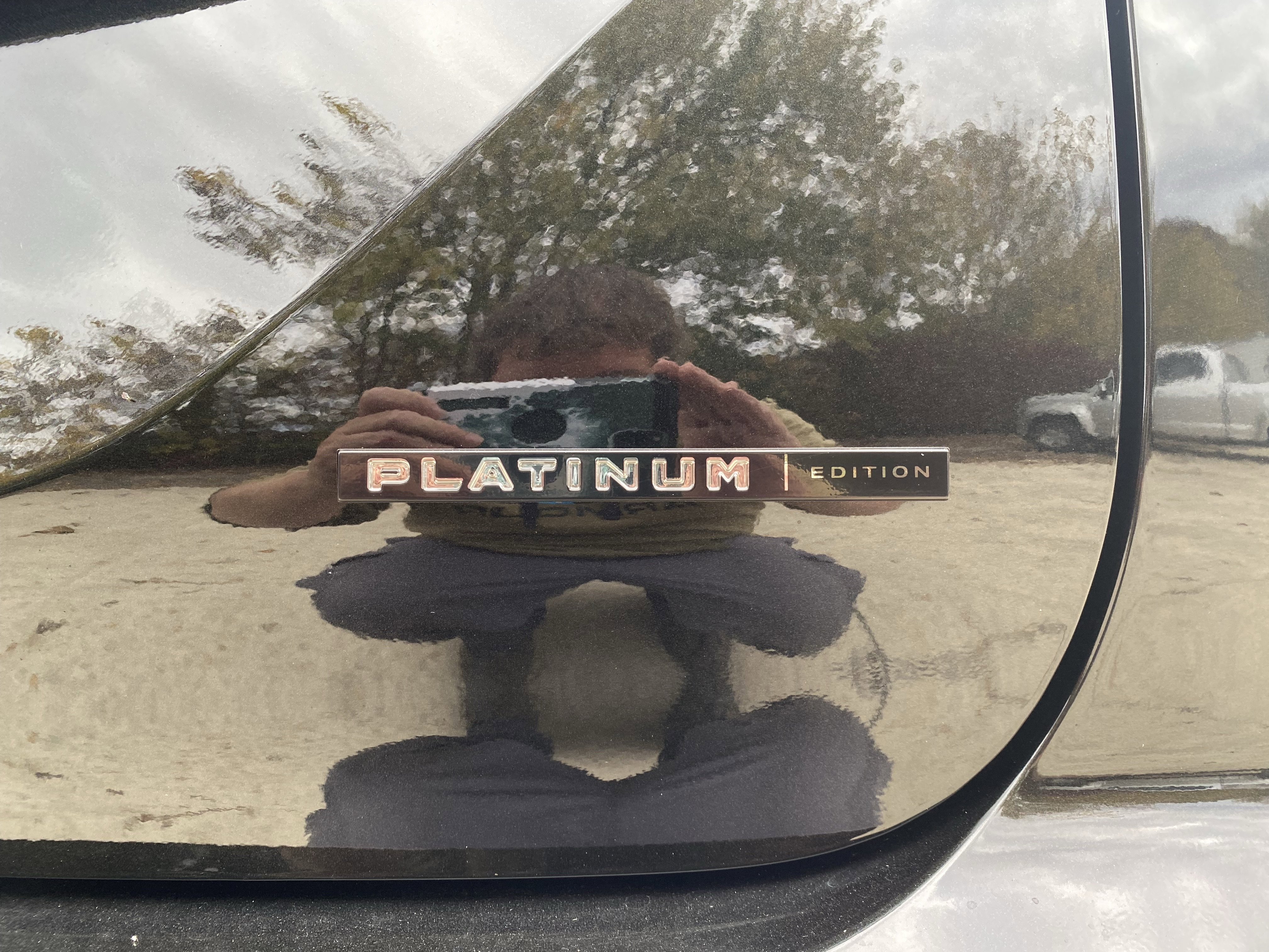 Used 2025 Mitsubishi Outlander AWD image 35