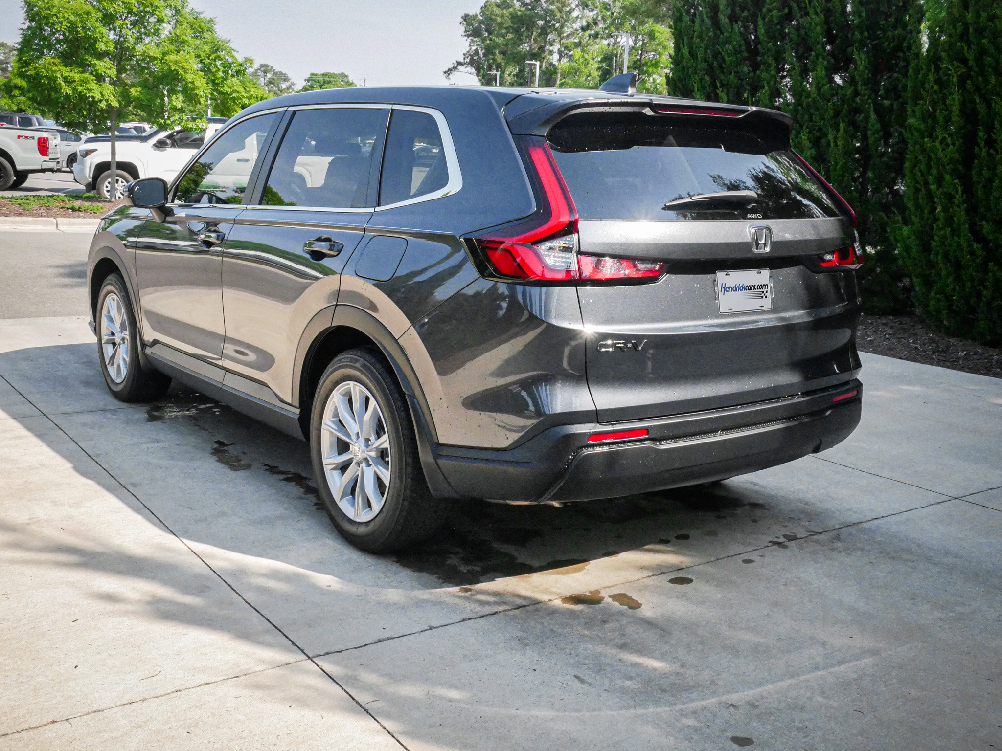 Used 2024 Honda CR-V EX image 9