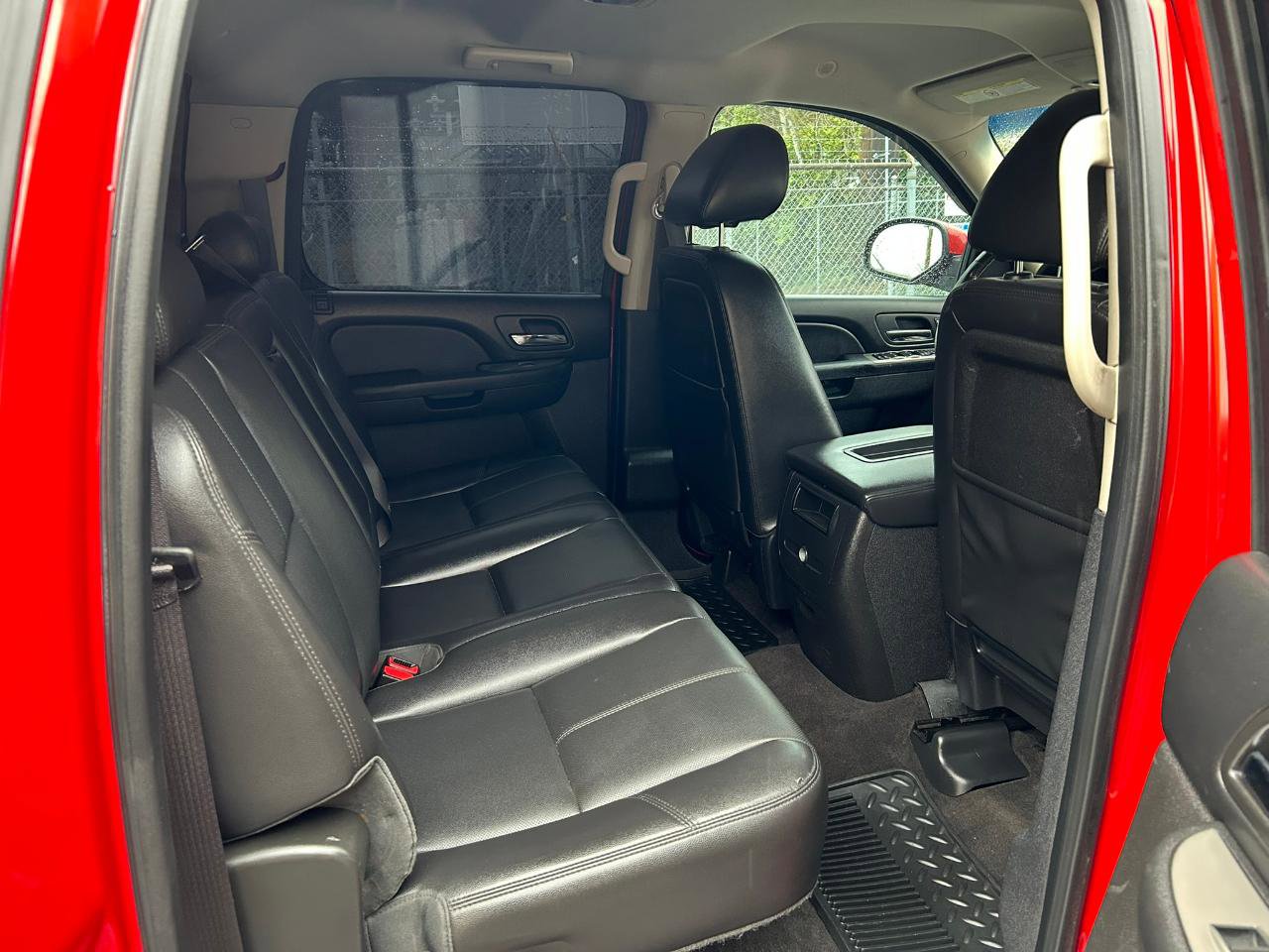 Used 2013 Chevrolet Silverado 2500 LTZ w/ LTZ Plus Package image 16