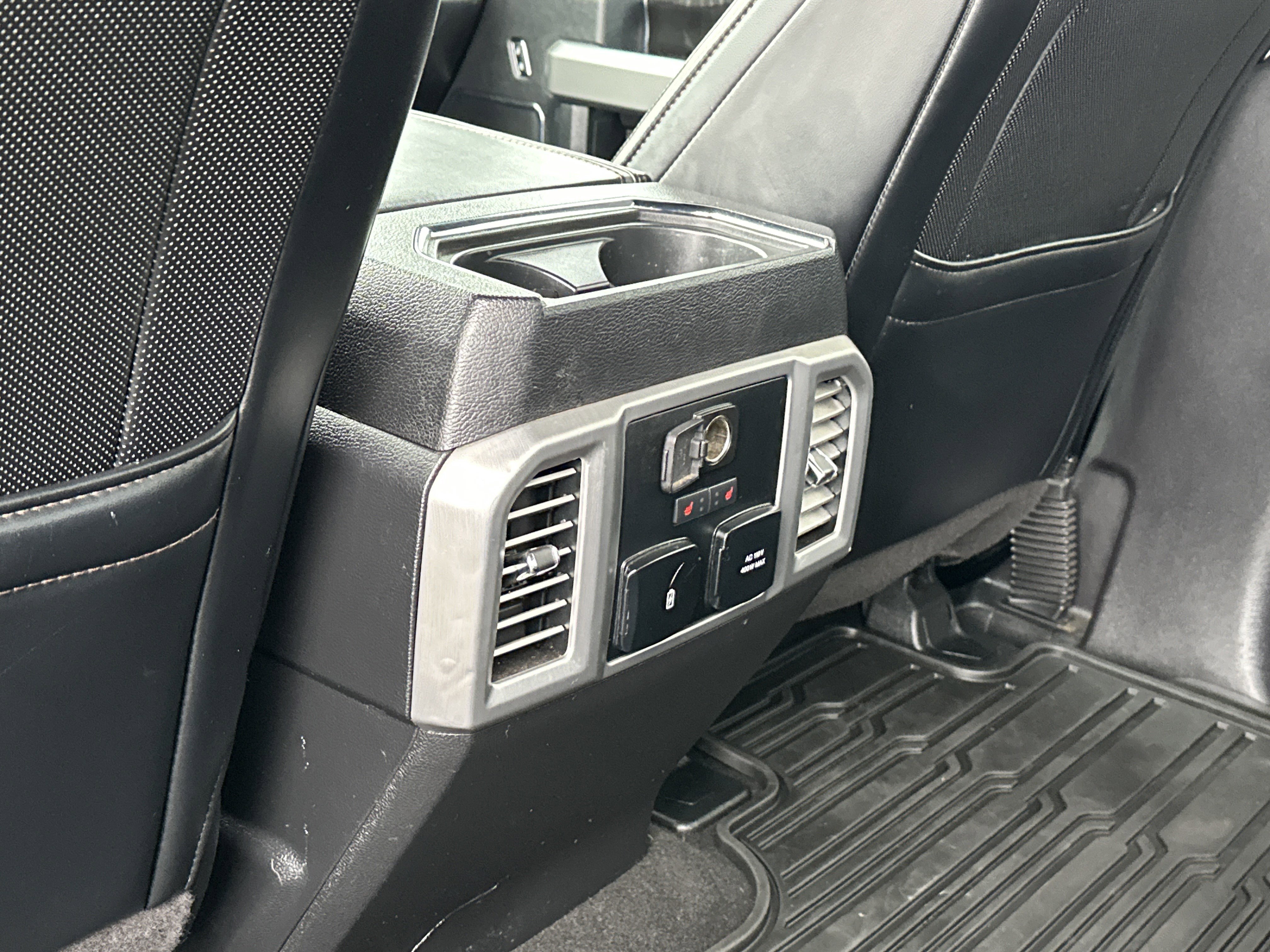 Used 2019 Ford F250 Platinum w/ Platinum Ultimate Package image 13