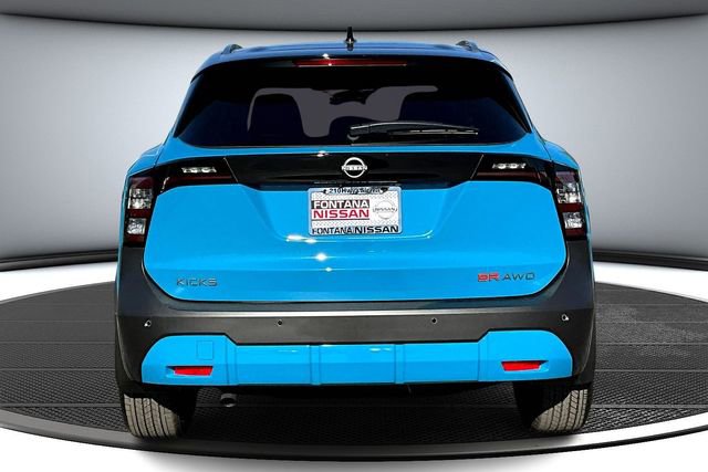 New 2026 Nissan Kicks SR w/ SR Premium Package image 4