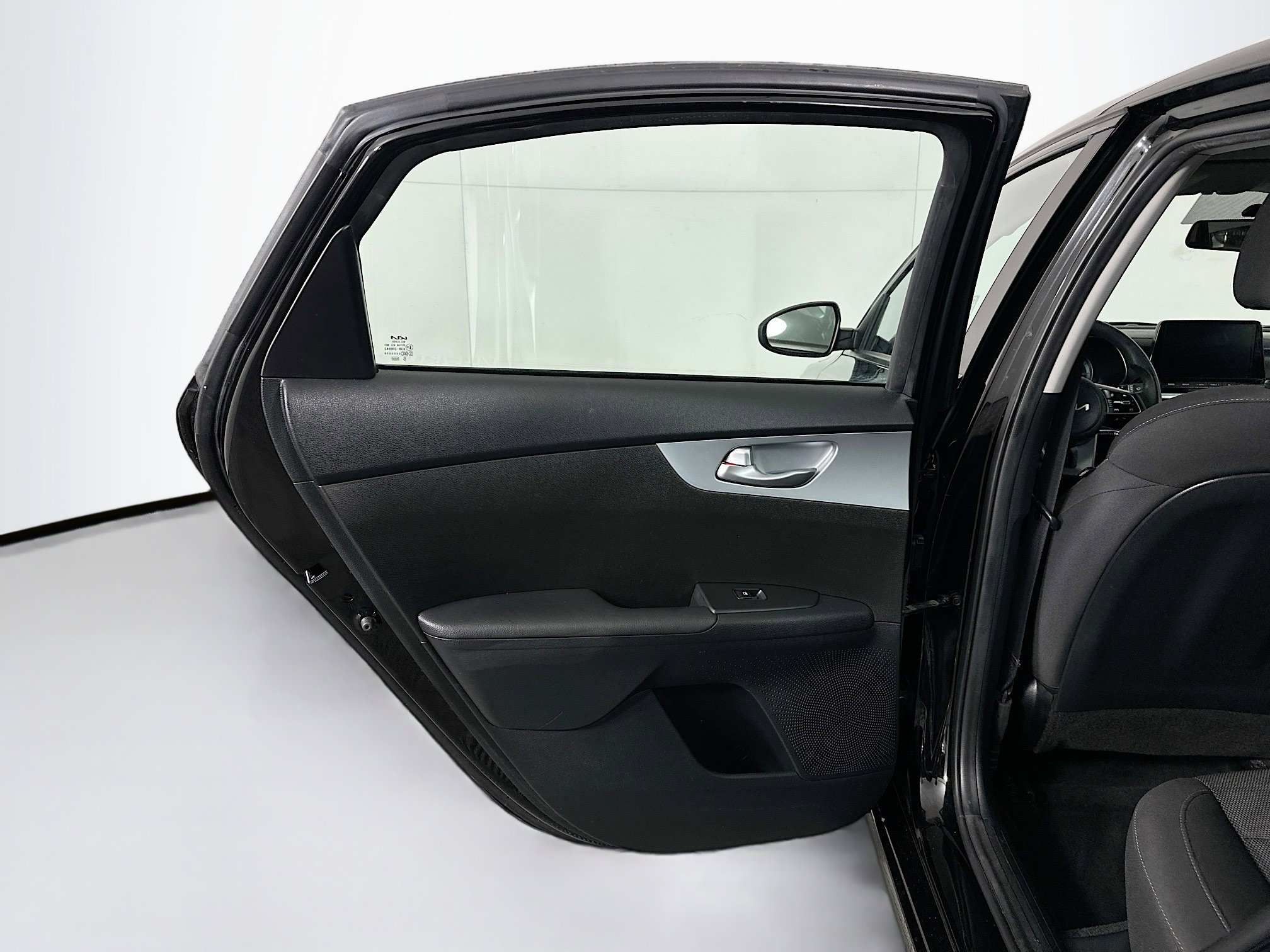 Used 2023 Kia Forte LX image 24