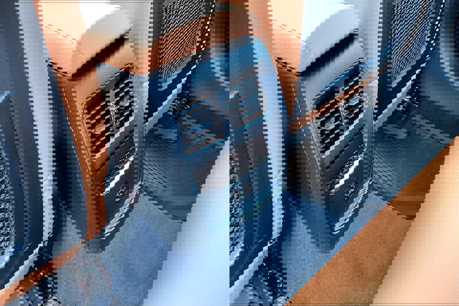 Certified 2023 BMW 330i xDrive 330i xDrive w/ Driving Assistance Package image 37