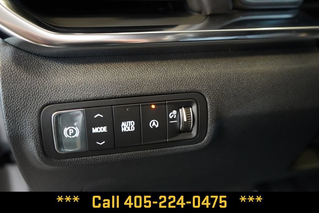 Used 2026 GMC Terrain Elevation FWD image 30