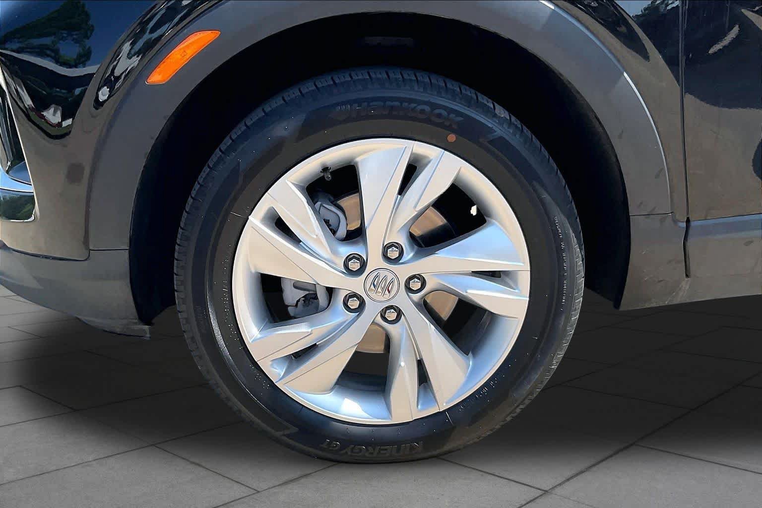 Used 2025 Buick Encore GX Preferred AWD/4WD image 11