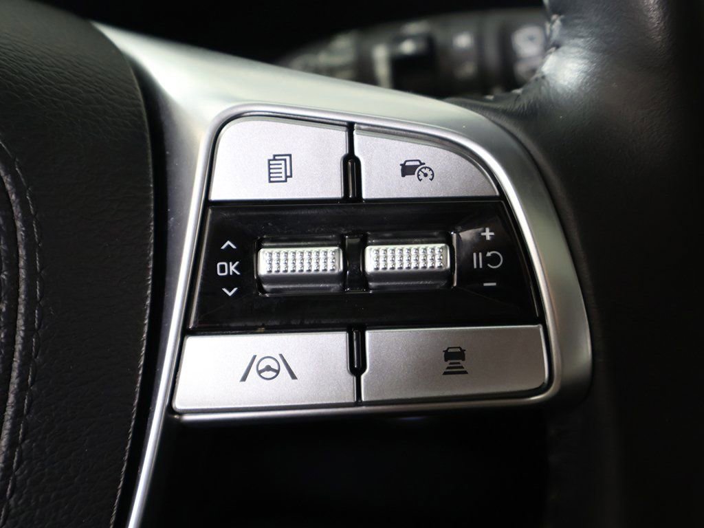 Used 2025 Kia Telluride S image 48