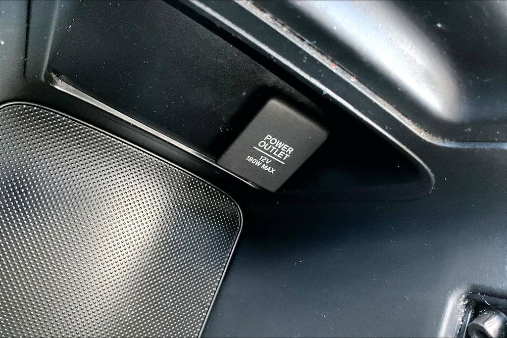 Used 2020 Honda CR-V Touring image 32