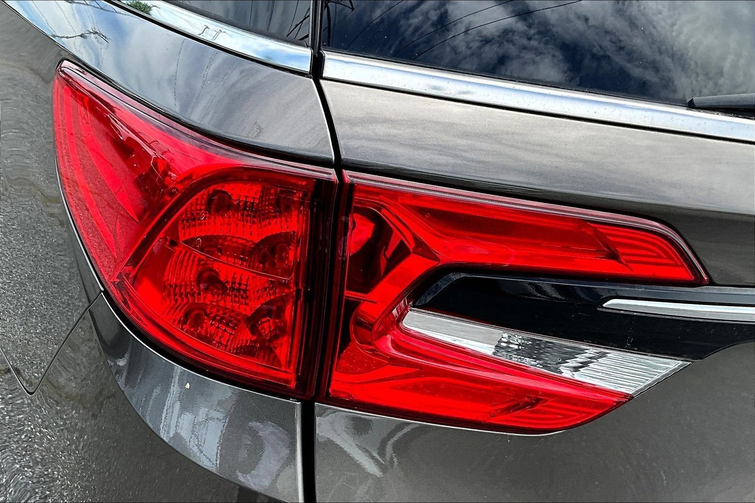 Used 2022 Honda Odyssey EX image 24