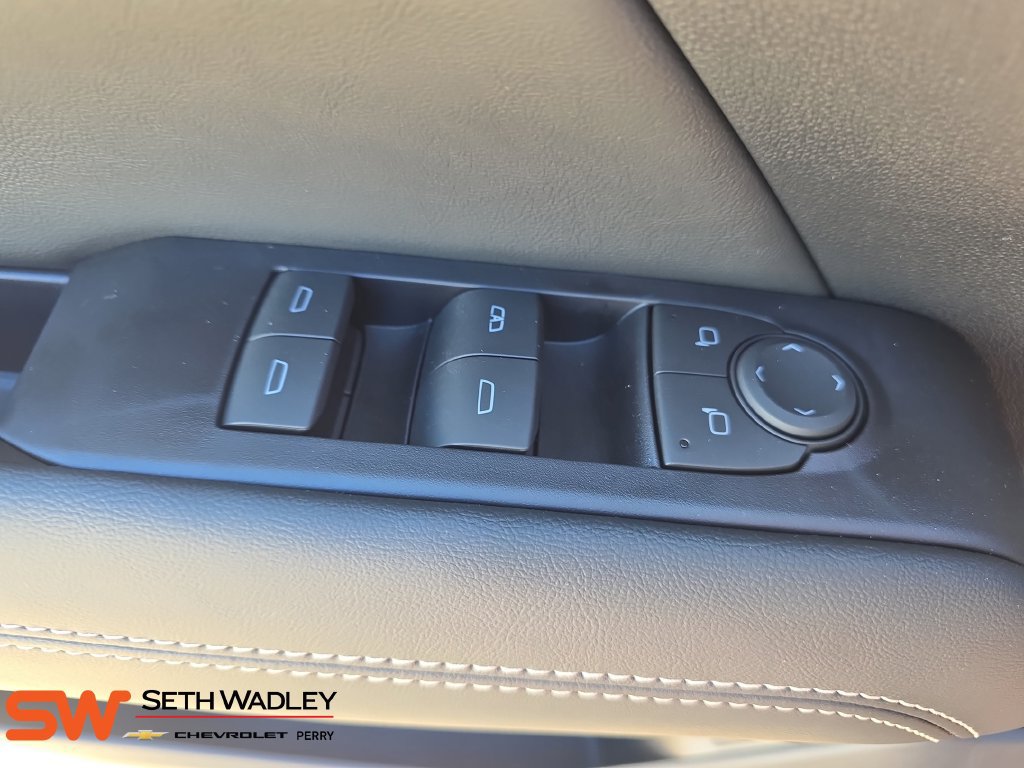 New 2027 GMC Terrain Elevation w/ Elevation Premium Package FWD image 29