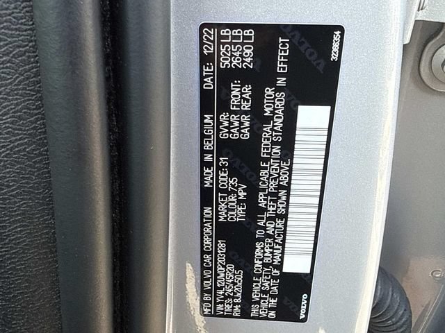 Used 2023 Volvo XC40 B5 Plus w/ Driver Assist Package AWD/4WD image 25