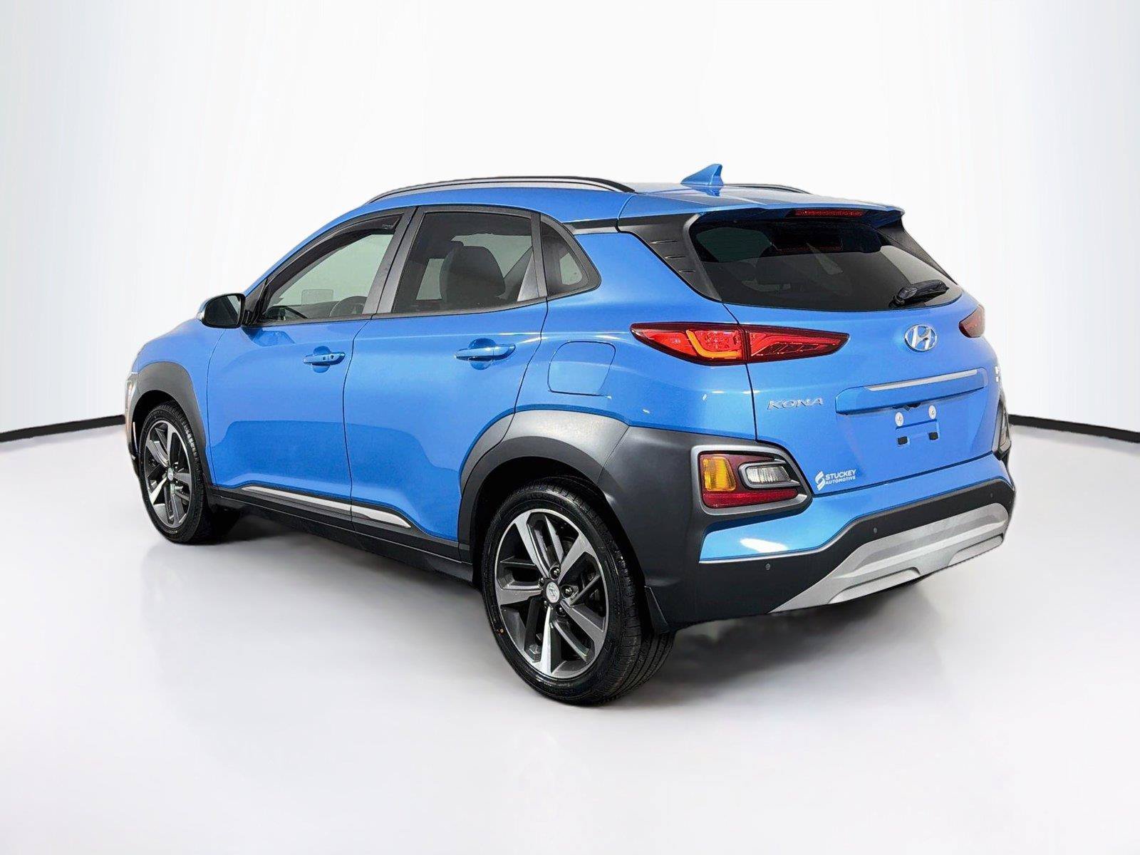 Used 2021 Hyundai Kona Ultimate w/ Cargo Package AWD/4WD image 9