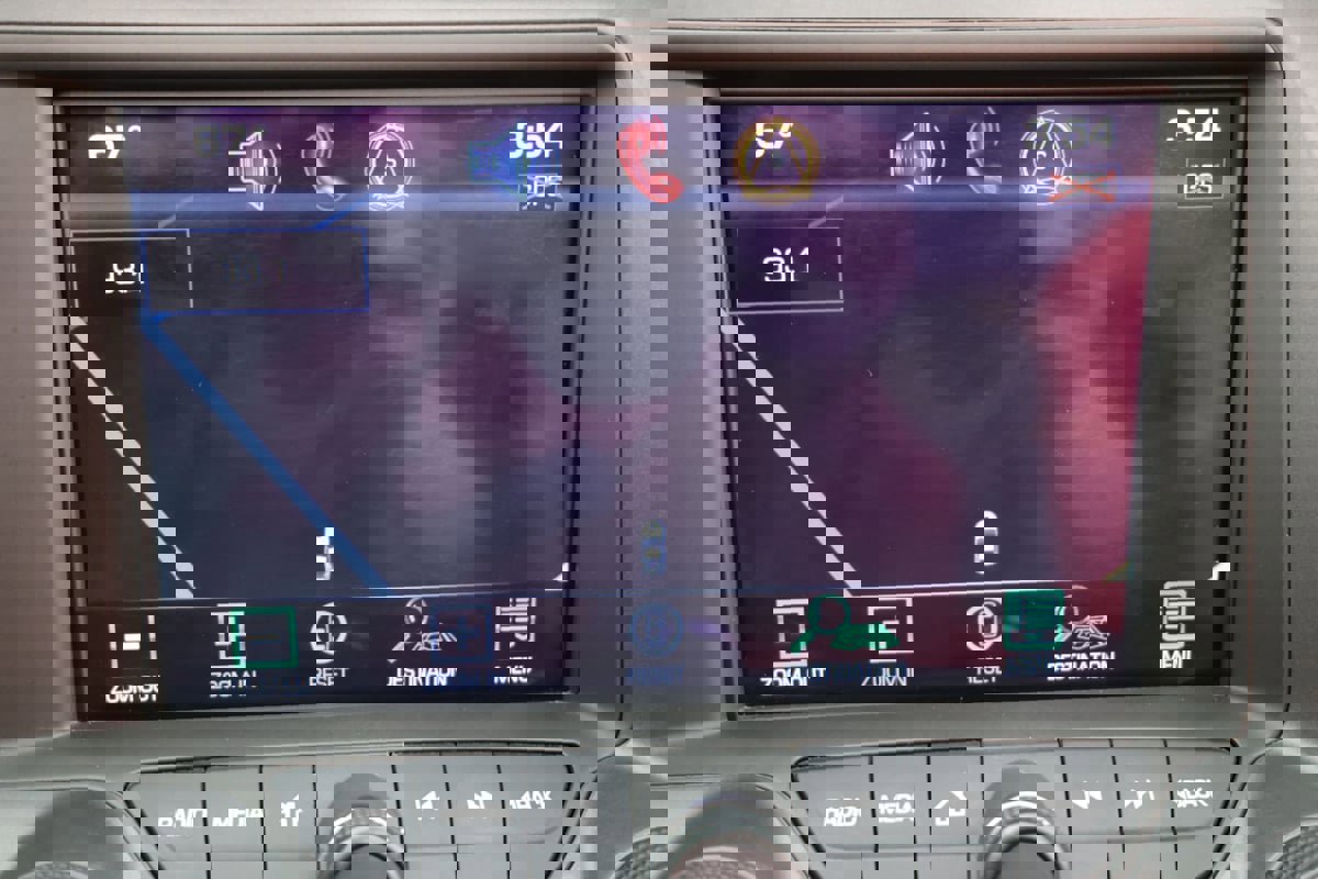 Used 2014 Chevrolet Corvette Stingray Coupe w/ 2LT Preferred Equipment Group image 8