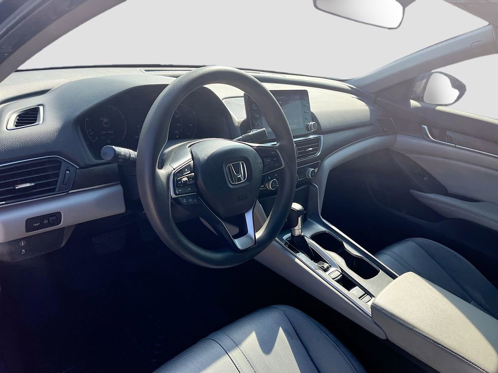 Used 2019 Honda Accord EX image 9