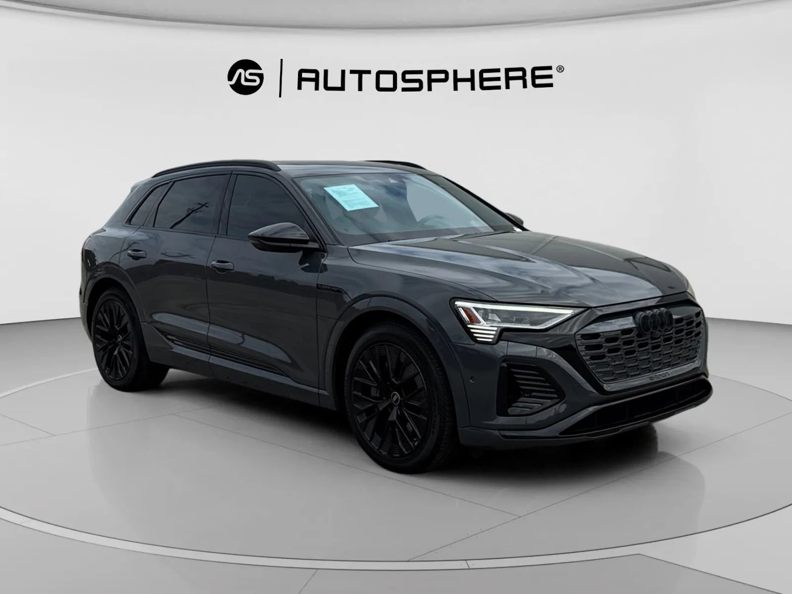 Used 2024 Audi Q8 e-tron Prestige w/ Prestige Package image 12