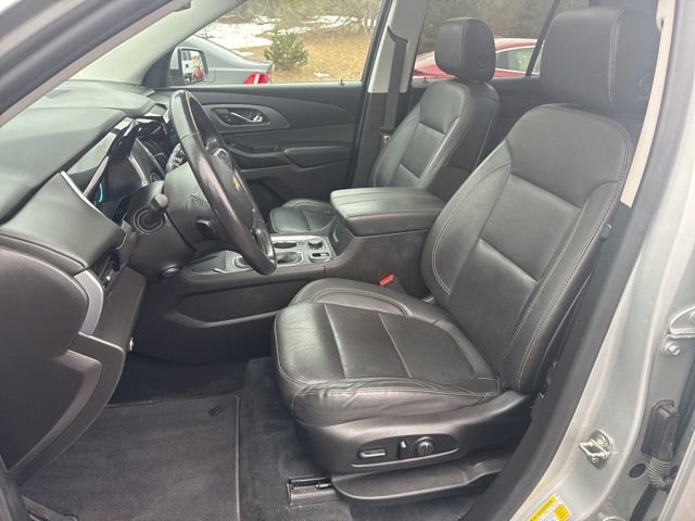 Used 2021 Chevrolet Traverse Premier image 27