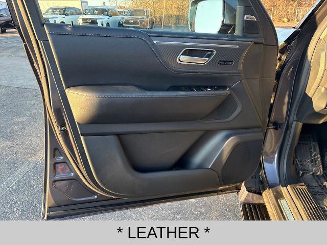 Certified 2025 INFINITI QX80 Pure image 10