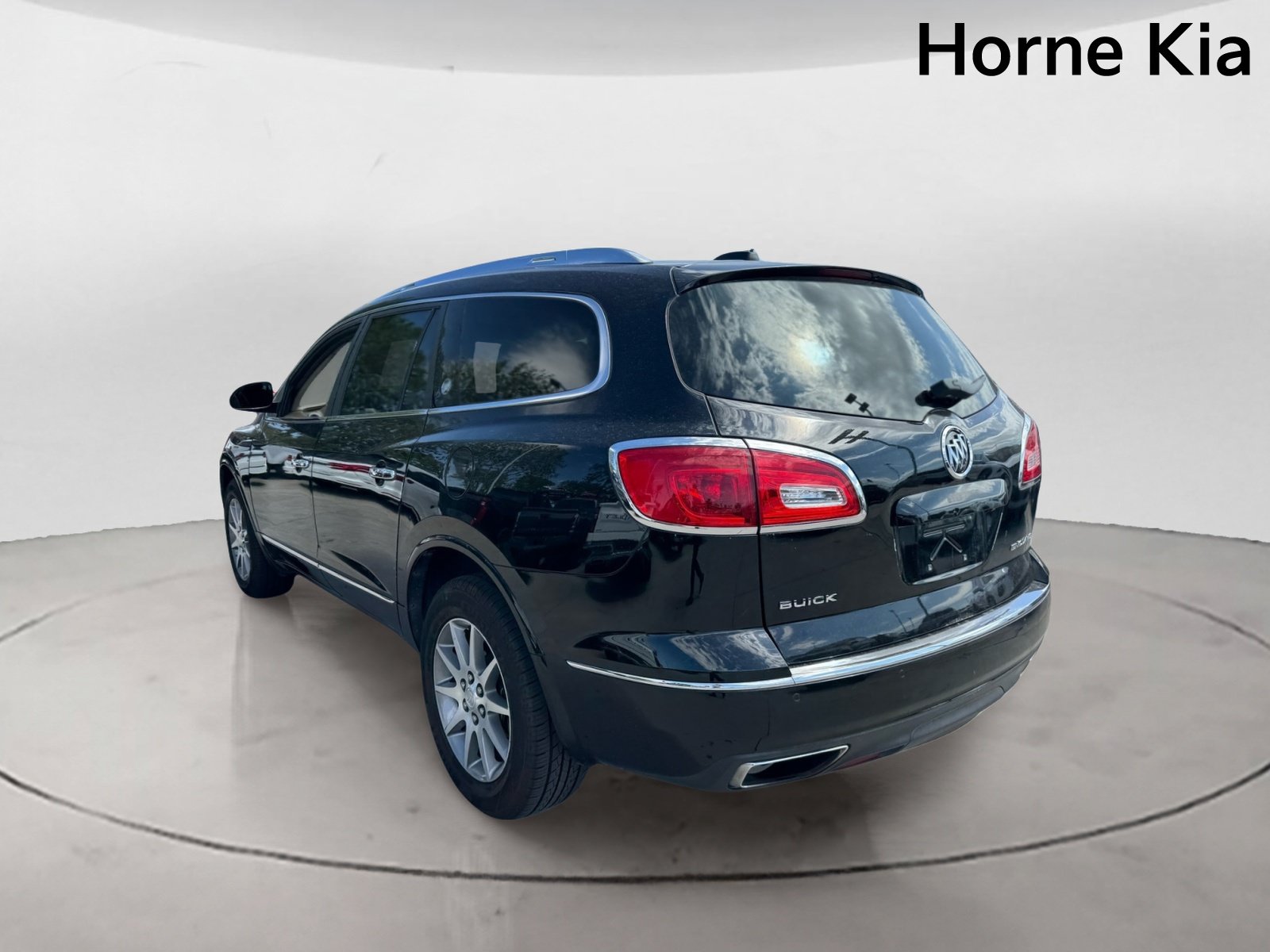 Used 2016 Buick Enclave Leather FWD image 5