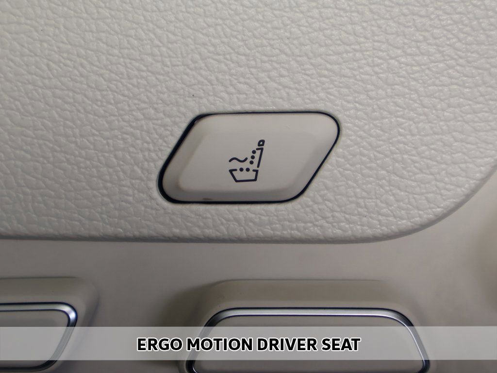 Used 2023 Genesis GV80 2.5T w/ Prestige Package image 11