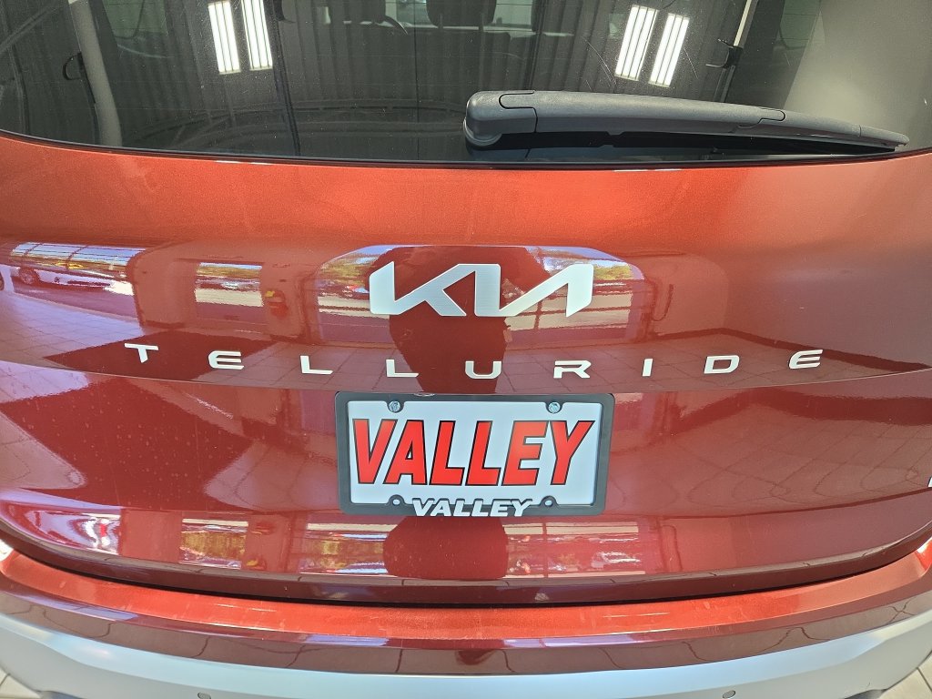 Used 2023 Kia Telluride EX AWD/4WD image 13