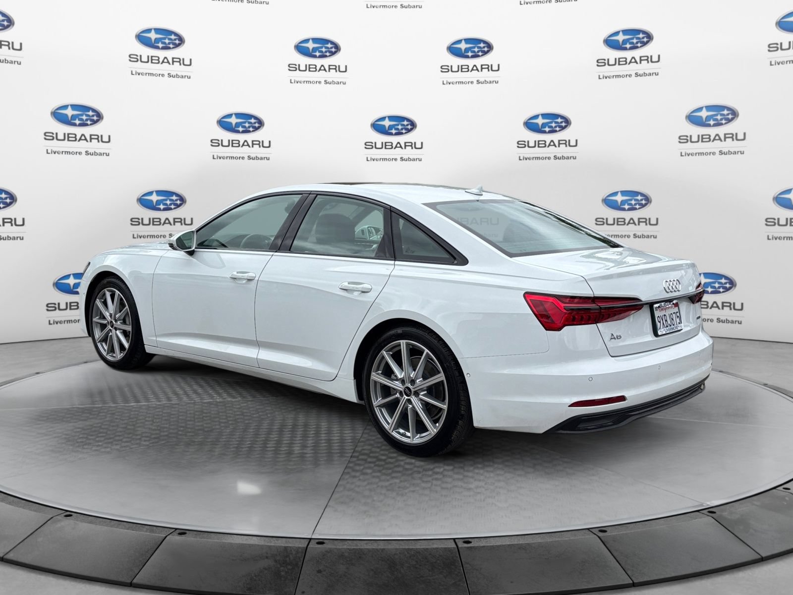 Used 2025 Audi A6 Premium Plus w/ Premium Plus Package AWD/4WD image 3