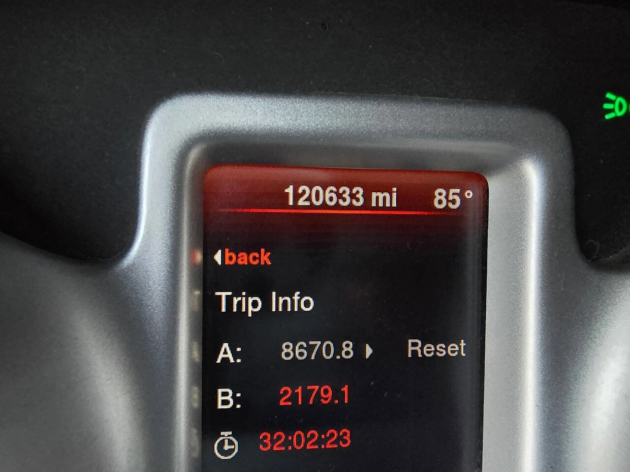 Used 2016 Dodge Journey SXT image 30