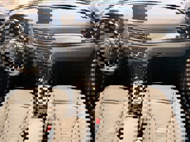 Used 2018 Audi Q3 2.0T Premium w/ Convenience Package image 13