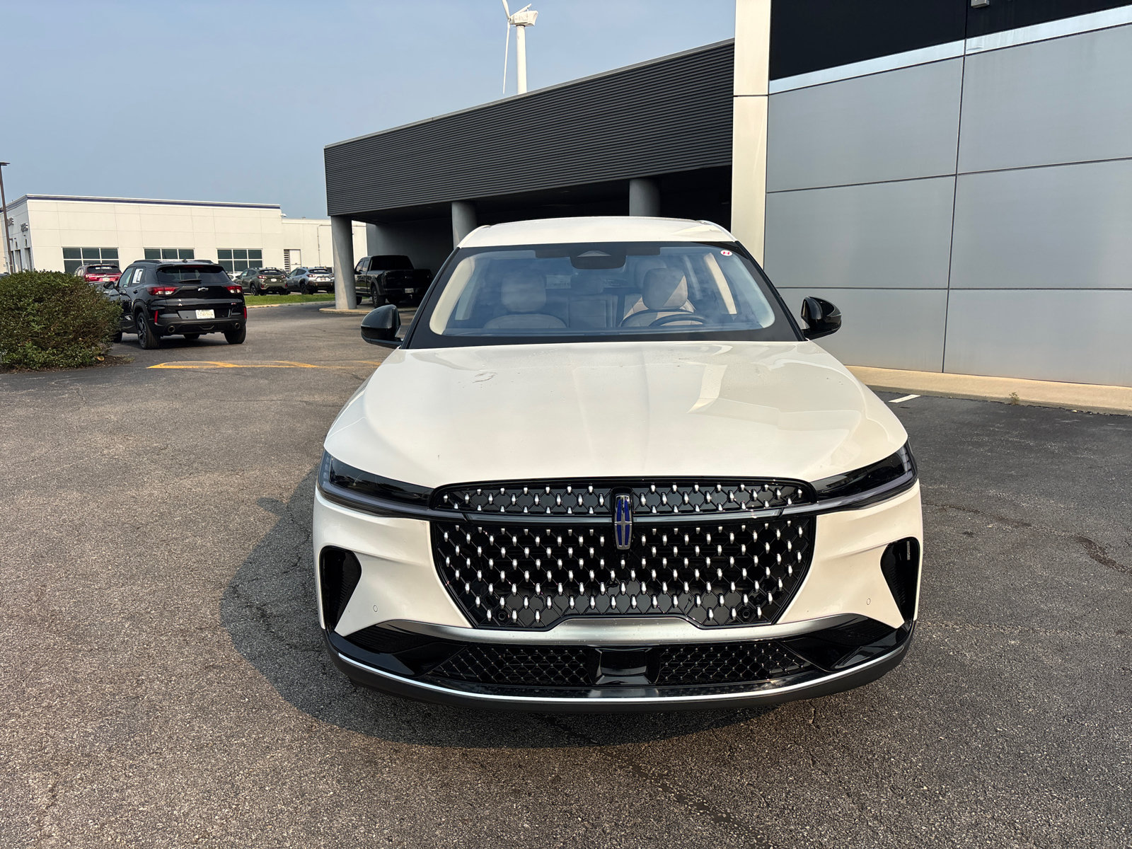 New 2026 Lincoln Nautilus Premier AWD/4WD image 2