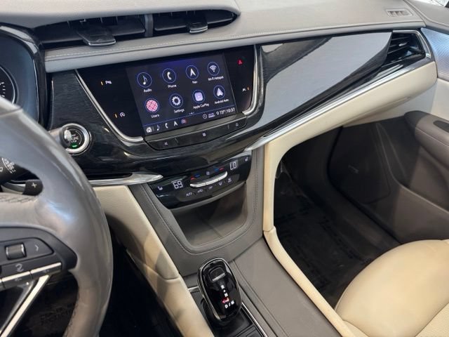 Used 2020 Cadillac XT6 Premium Luxury AWD/4WD image 19