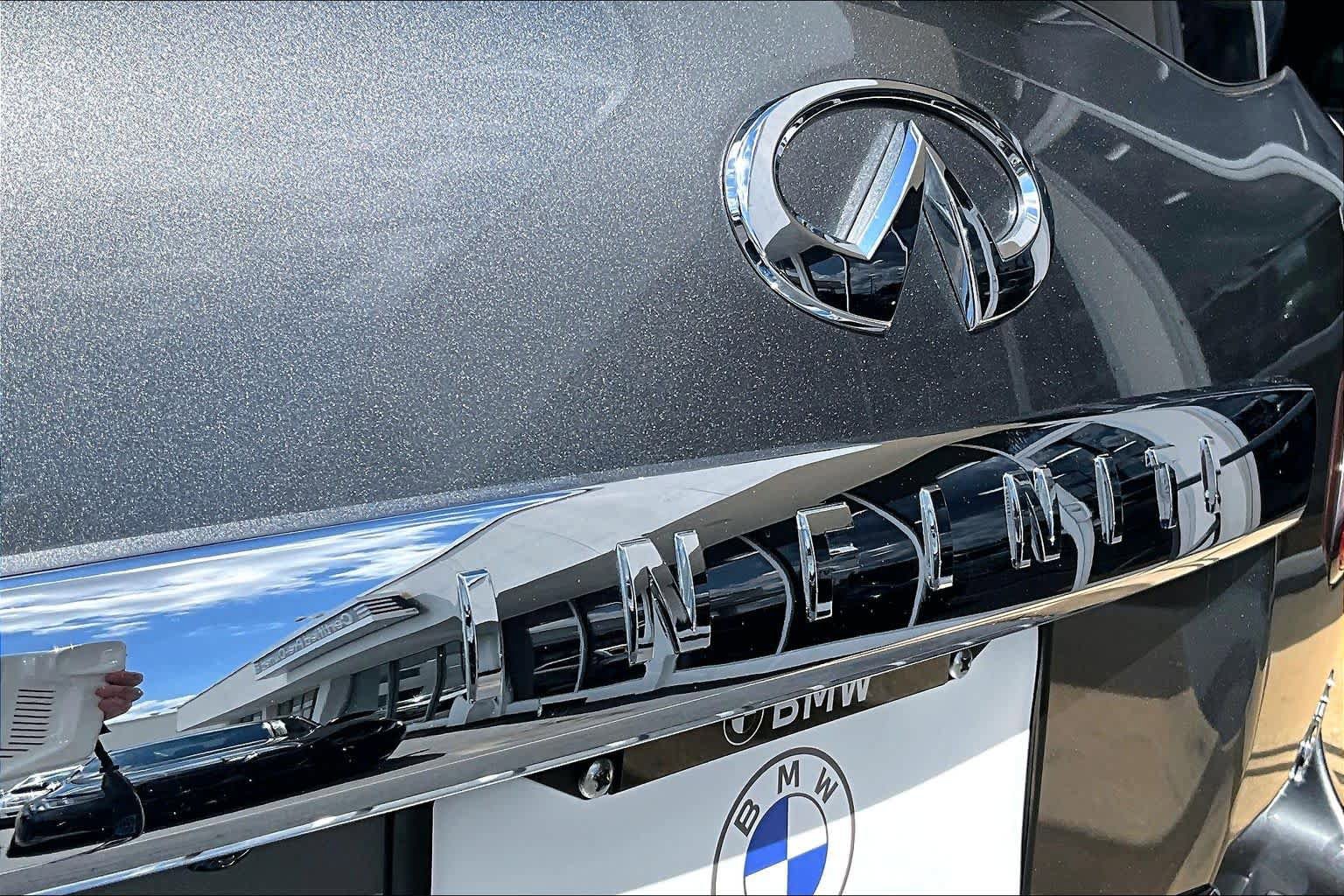 Used 2017 INFINITI QX80 2WD image 29