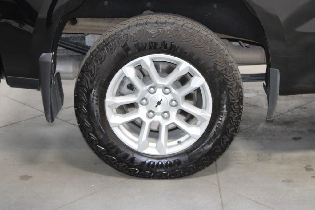 Used 2023 Chevrolet Silverado 1500 RST image 15