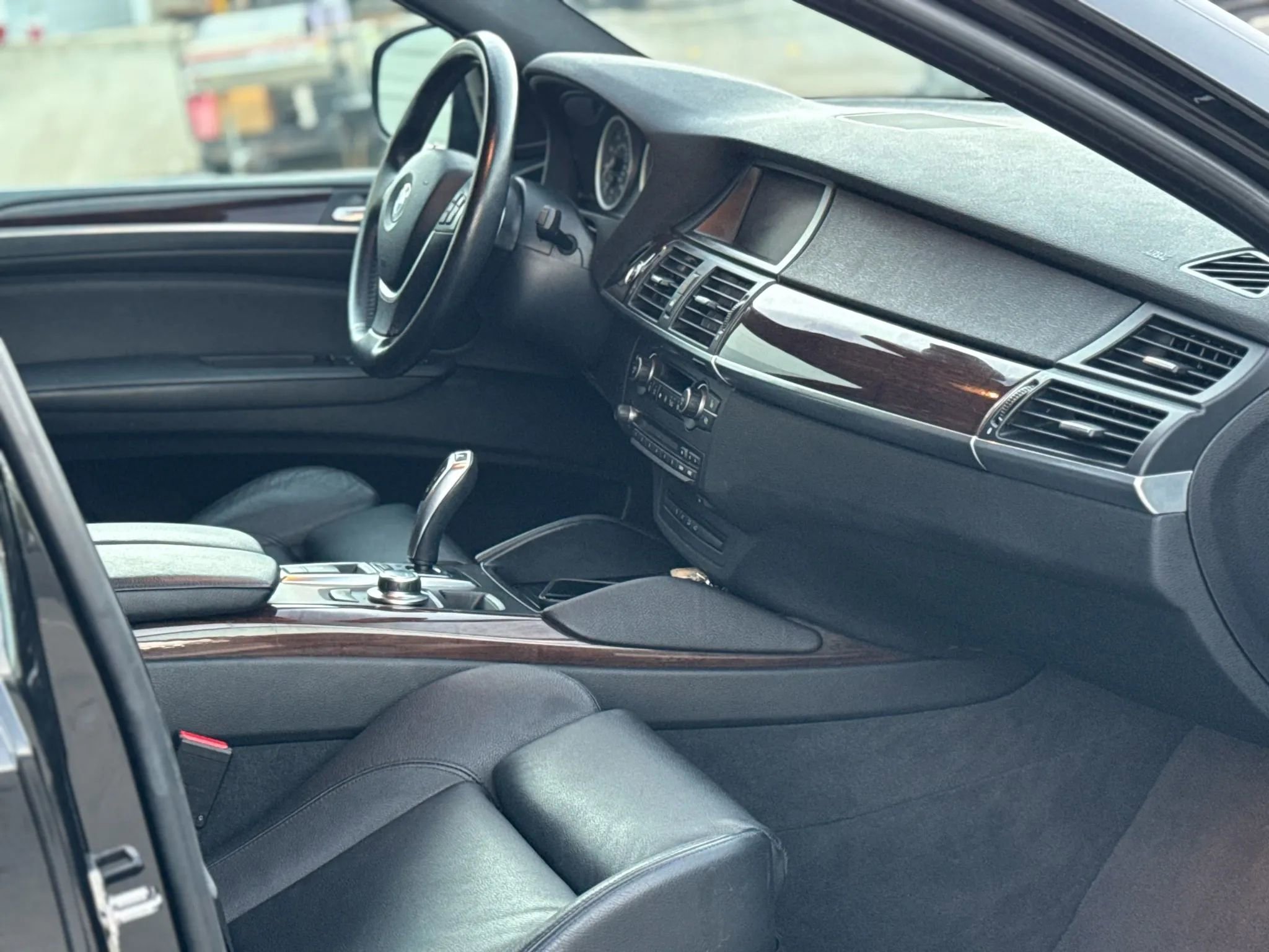 Used 2009 BMW X6 xDrive50i image 20