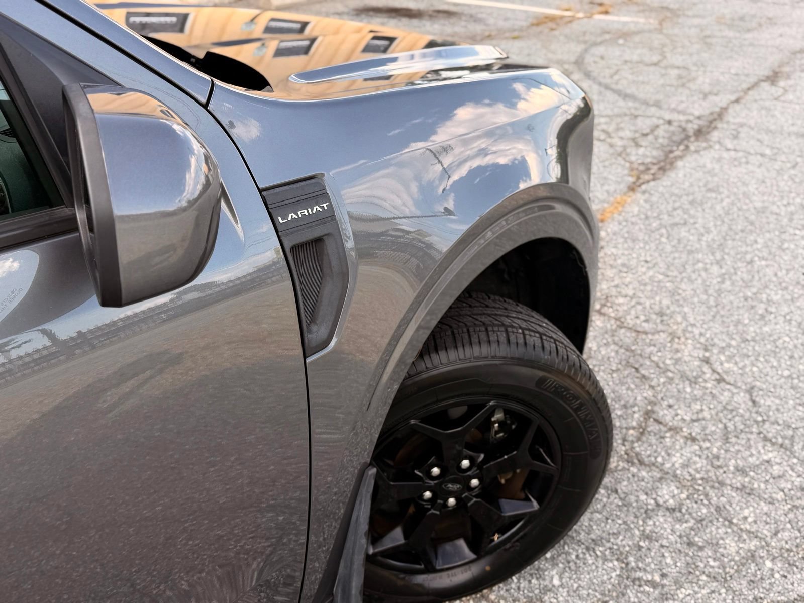 Used 2023 Ford Maverick Lariat w/ Lariat Luxury Package AWD/4WD image 8