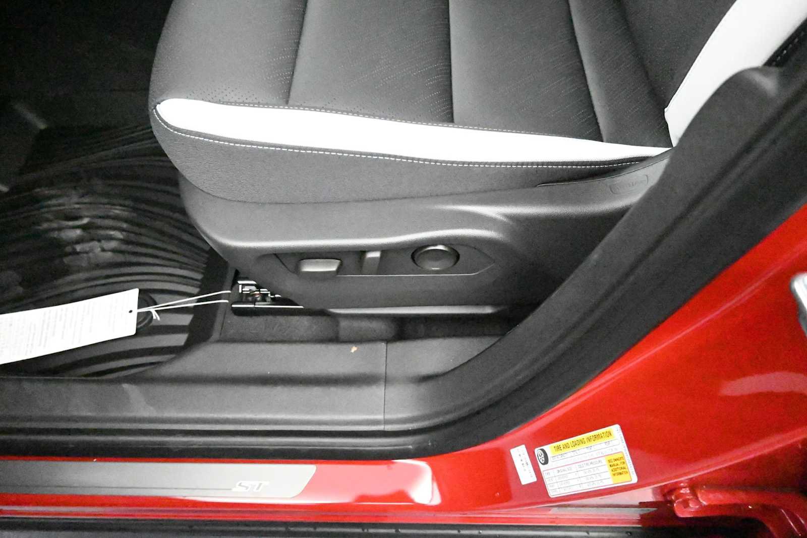 New 2026 Buick Envision Sport Touring AWD/4WD image 10