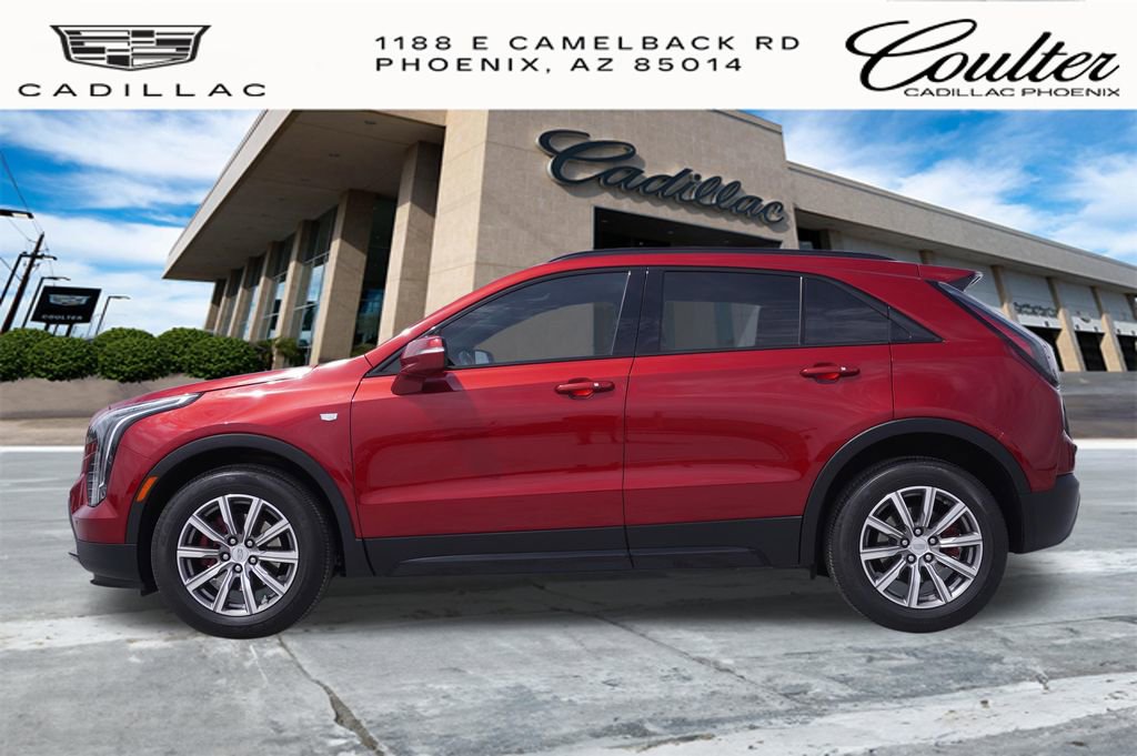 Used 2021 Cadillac XT4 Sport image 2