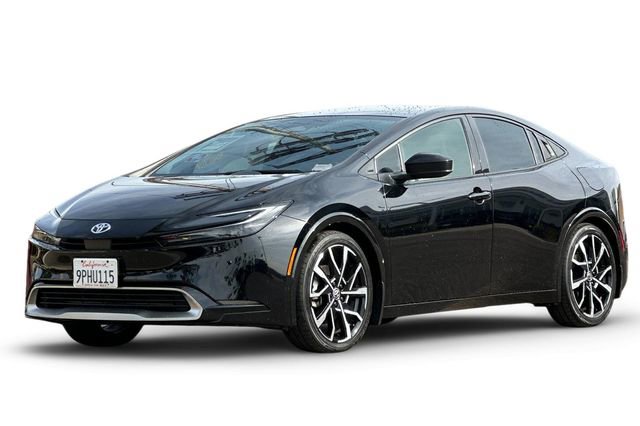 Used 2024 Toyota Prius Prime SE image 1