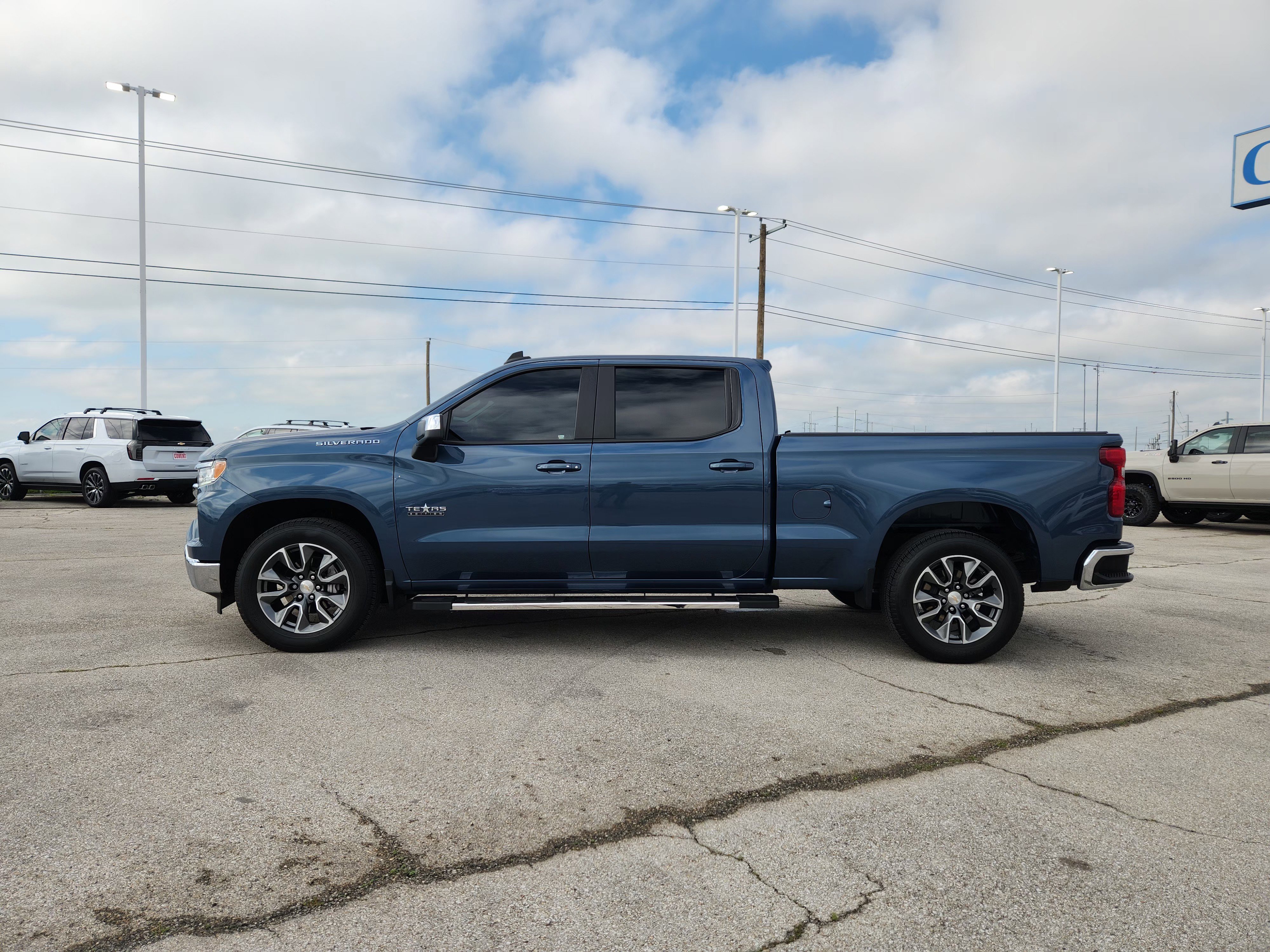 Used 2024 Chevrolet Silverado 1500 LT w/ Texas Edition Plus RWD image 4