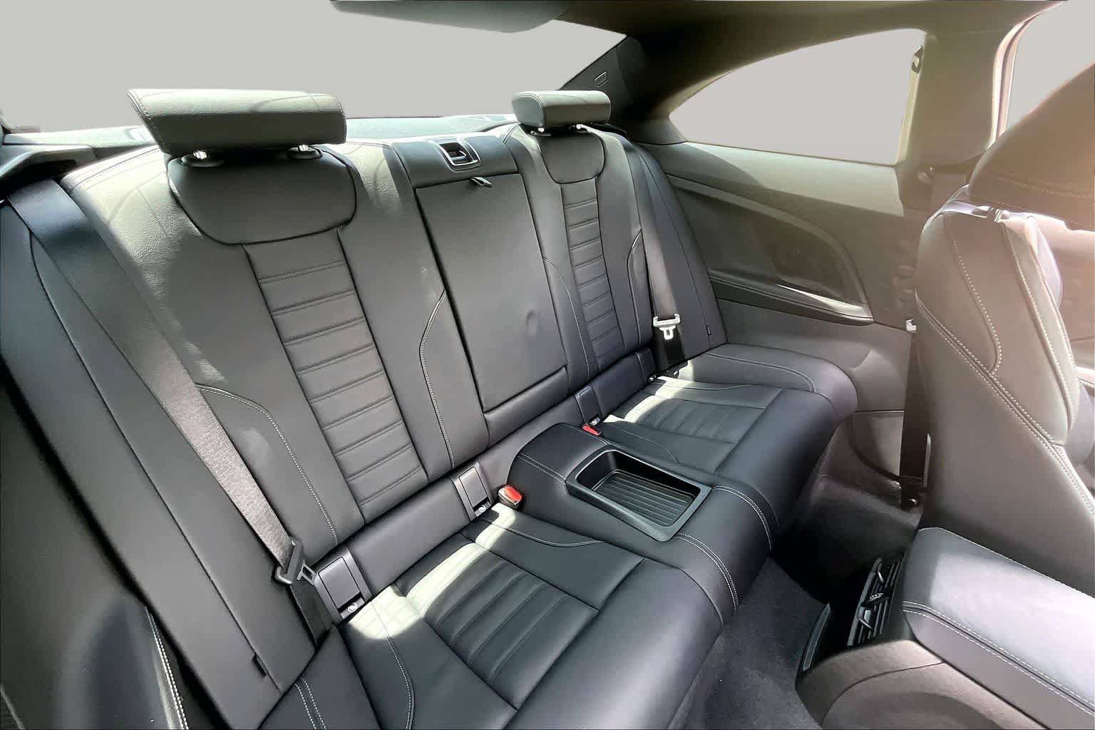 Used 2025 BMW 230i Coupe w/ Convenience Package RWD image 19