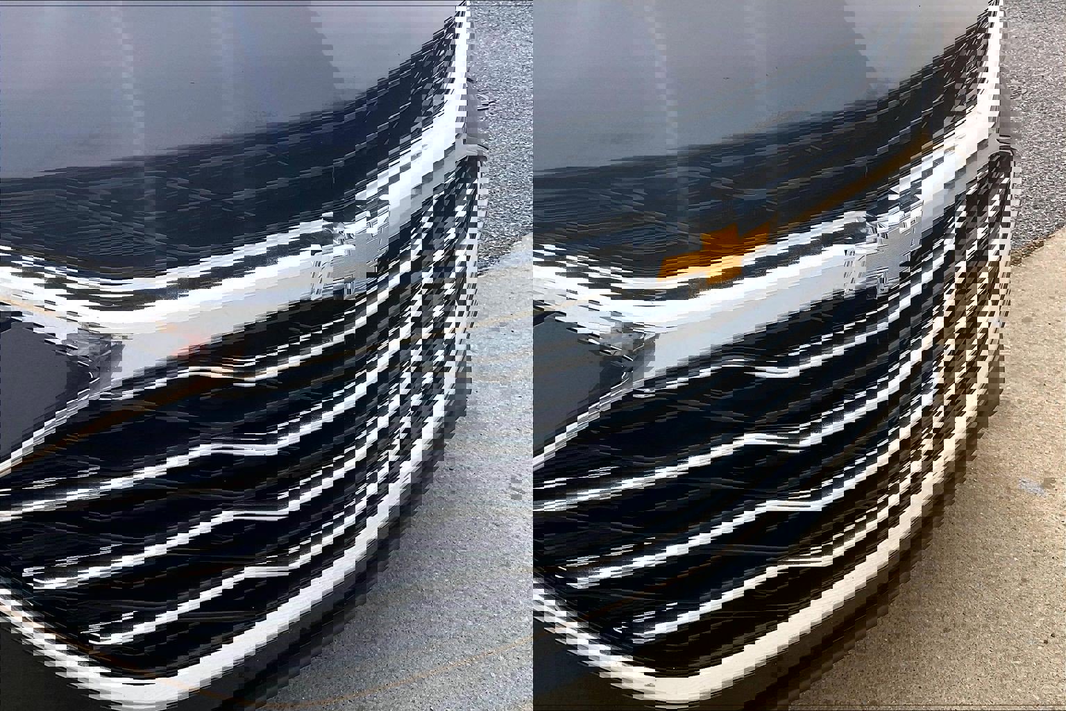 Used 2023 Chevrolet Malibu LT image 34